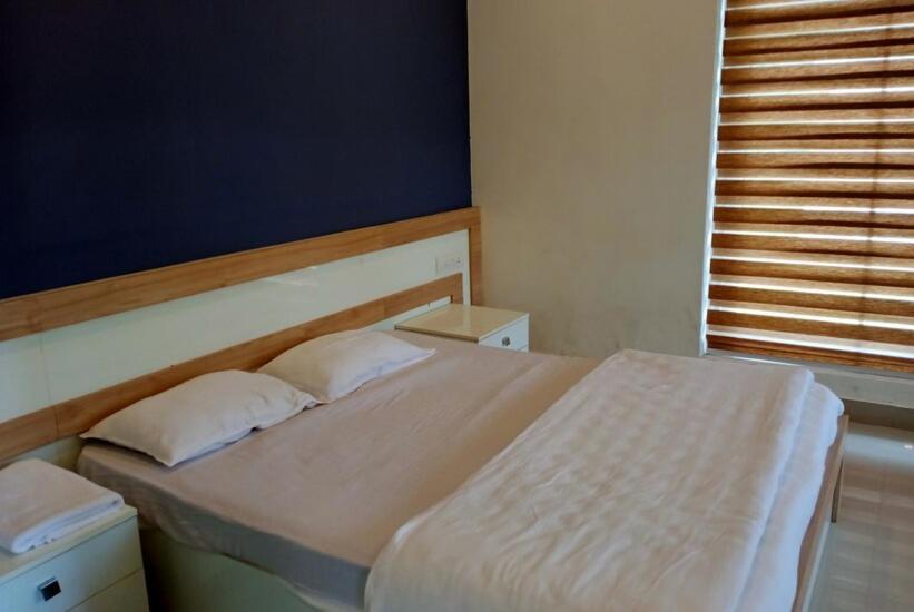 מדיקרי Himani Heritage Resorts, Formerly Camp Nishani Holidays מראה חיצוני תמונה